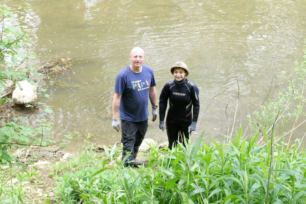 Nettoyage des berges de l'Orne