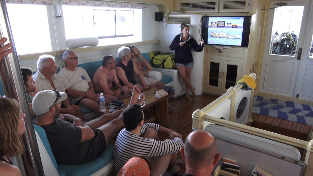Briefing avant plongée
